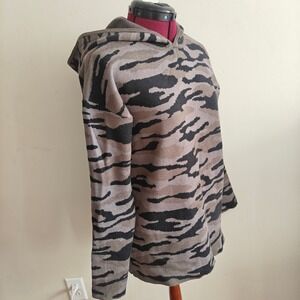 Tahari Womens Pull Over Sweatshirt Small Hoodie Camo Sweater Gray Black Stretch